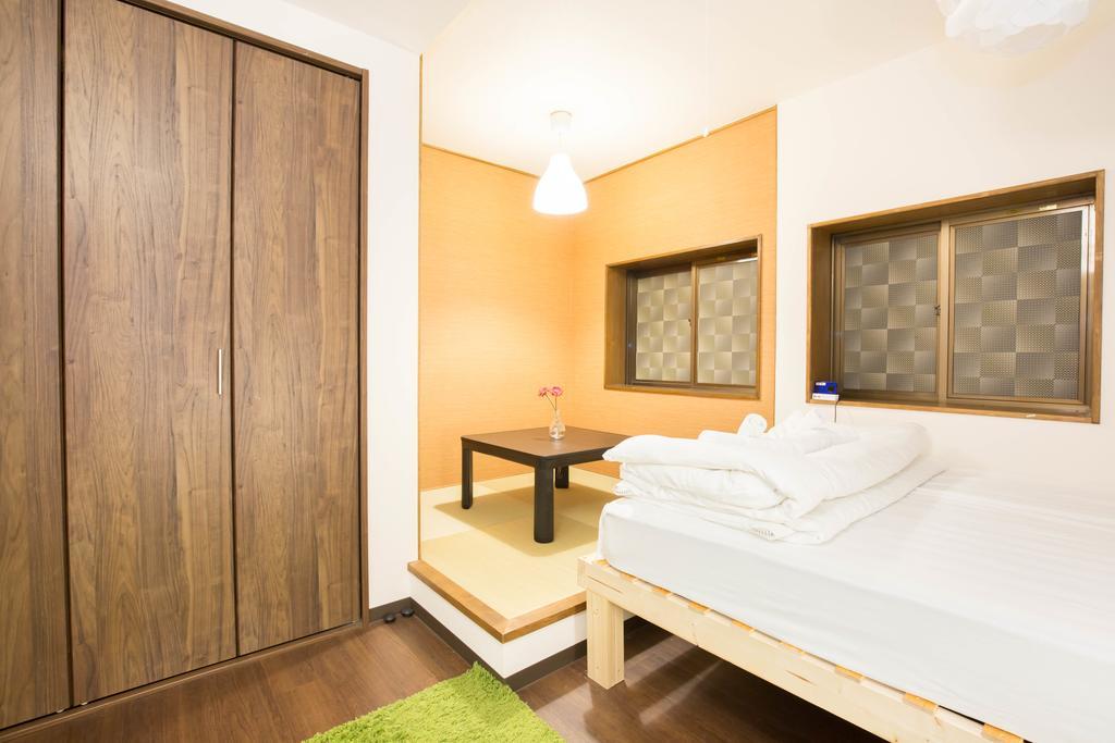 Sakuragawa House Lägenhet Osaka Exteriör bild